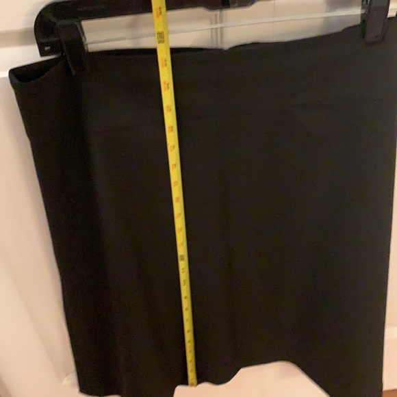 Express Design Studio Women’s Skirt - Picture 8 of 9